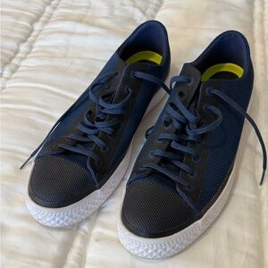 Converse Men's Blue and Black Sneakers